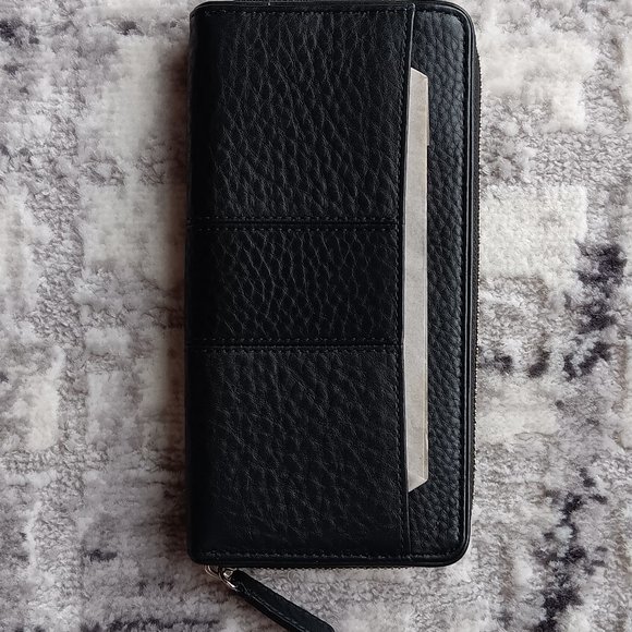 COACH leather zip around wallet - Picture 2 of 9